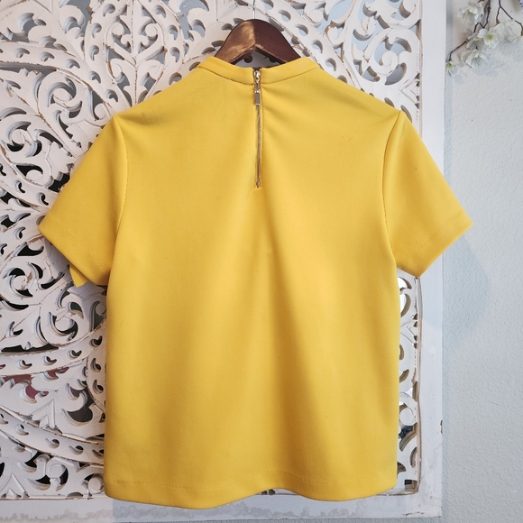 GRACIA YELLOW FLORAL BLOUSE SHORTS SLEEVES BACK ZIPPER WOMENS SIZE SMALL - Picture 9 of 10